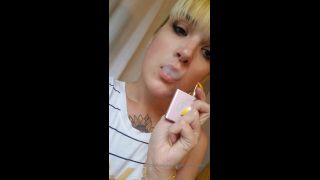 @goddesseevee 2019-08-20 Sunflower smoke $ makes your mind so