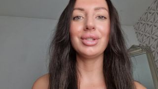 adult video 23 Tattooed Temptress – Giantess Lips squashing, fetish wife on fetish porn 