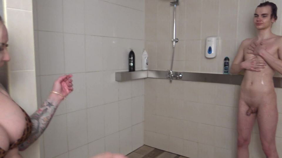 Hard Ass Fucking for the Toy Boy Hard in the Shower Vide...