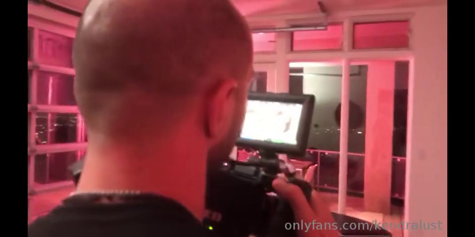 19-01-20 dm A little never - before - seen girl action