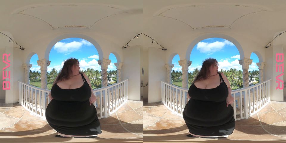 SSBBW Huge Tits Intro To VR Scene