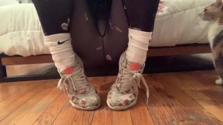 clip 2 goddessfendi 11-02-2020 post work out sweaty sock and shoe removal and smell … come take a whiff, almost femdom on femdom porn 