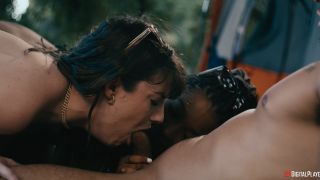 Chanel Camryn y Addis Fouche Camp Carnicería Parte 2 2025 HD Tee