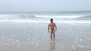 Brock Cooper Beach Solo Gay!