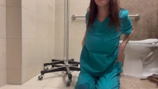 The Gorilla Grip - REGISTERED NURSE FUCKS HER ASS ON BREAK AND GETS CAUGHT 4K twitter thegorillagripp 1080P - Get caught