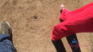 [ATKGirlfriends] Dez Hansen Farm Date 1 [12.13.25] [1080p]