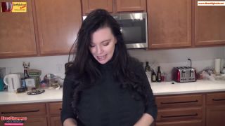 [ManyVids] Lovely Lilith Quarantine your step-mom Mar 2022 1080P solo Lovely Lilith