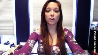 Tessa Fowler - Webcam 7 - Packing Time Milf!