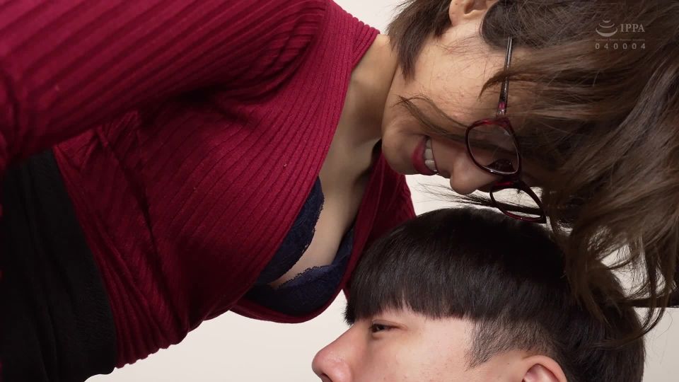 Kira Rin CEAD-355 Rin Kira X Glasses Girls Wearing Erotic Glasses That Attracts You In Various Situations SEX! The Back Of The Glasses Is A Female Face That Seems To Be Unpleasant Than Usual! - Solowor...
