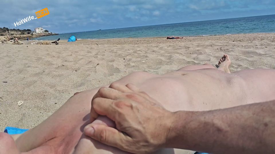 PUBLIC BLOWJOB ON THE BEACH OF BARCELONA