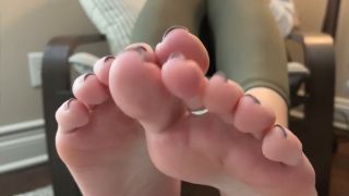 Hardcore porn Alice Rose Alice Rose aka alicerosequeenoftoes - 05-03-2023 OnlyFans Video - I invited you over for some coffee and you cant stop staring at my wiggling toes video