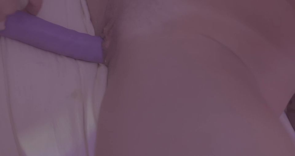 Blondeish, Arikytsya - Sleepover Orgy Walked In On Until It Became An @bayleeadami @blondeish @presleytroi @arikytsy - Arikytsya