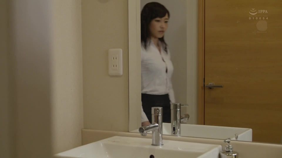 JUL-011 Madonna Transfer Exclusive Second! ! A Female Boss Who Was Longing For A Business Hotel At A Business Trip Destination!!!