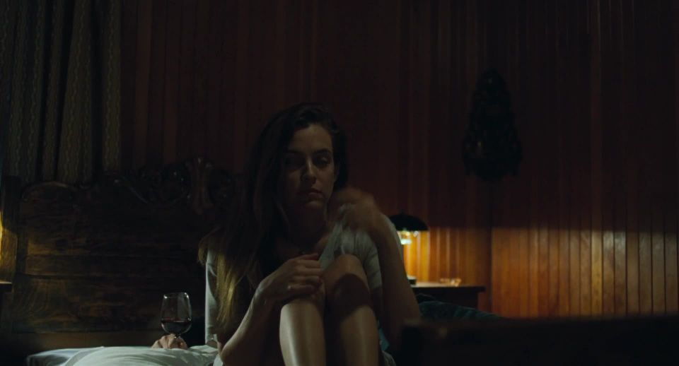 Riley Keough - The Lodge (2019) HD 1080p!!!