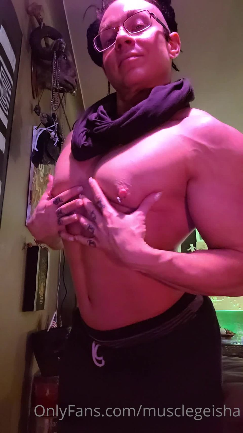online porn clip 14 MuscleGeisha / Onlyfans Musclegeisha - its cold in the midwest so we flex pretty cool pec control to entertain you sweats 26-01-2022 - Fetish | hardcore | hardcore porn porn hardcore strapon hd