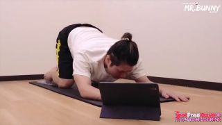 [GetFreeDays.com] Mr.BunnyTZ-031 My home yoga teacher Sex Clip March 2023