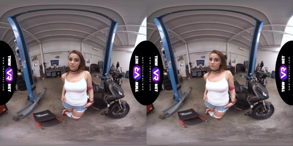 clip 20  reality | Hottie orgasms in the garage – Klaudia Diamond | virtual reality