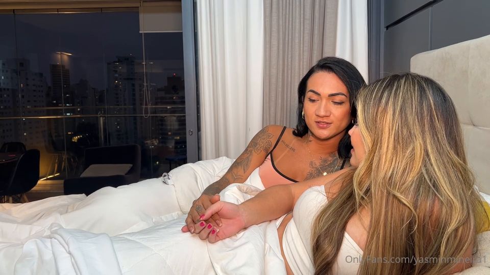 Yasmin Mineira – My Trans Friend Fucked Me.
