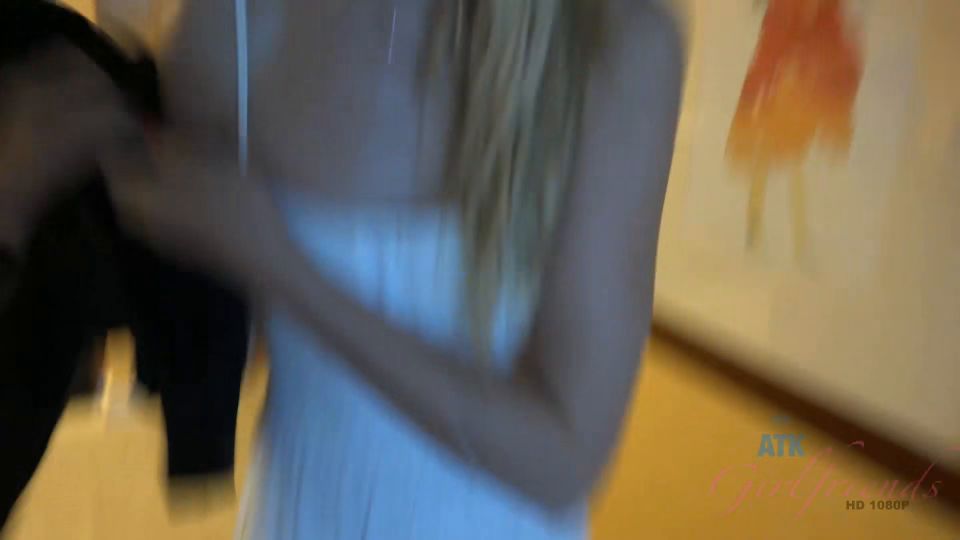 Alexa Grace ATKIRLfriends 15 12 11 Alexa Grace