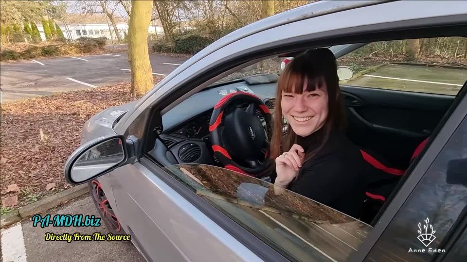 Anne-Eden - Im Auto zum Cumshot gehobelt und geblasen - German