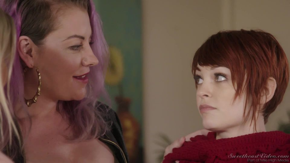 Bree Daniels, Alexis Fawx ESTÁ CONSULTANDO UNA STAR PORNO (Tetas Grandes porno)