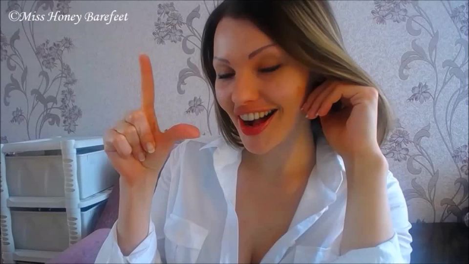 online porn clip 14 Honey Barefeet – Small Penis With Small Problem on big ass porn femdom at home