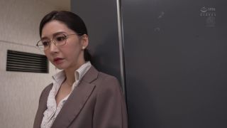 This company, everyone is a masochist. A married office worker who manipulates an office overflowing with desire. Ayumi Ryou ⋆.