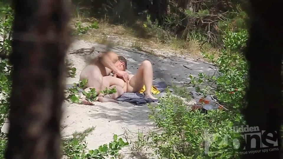 free porn clip 10 Voyeur public beach sex couple - voyeur public beach sex couple - voyeur 