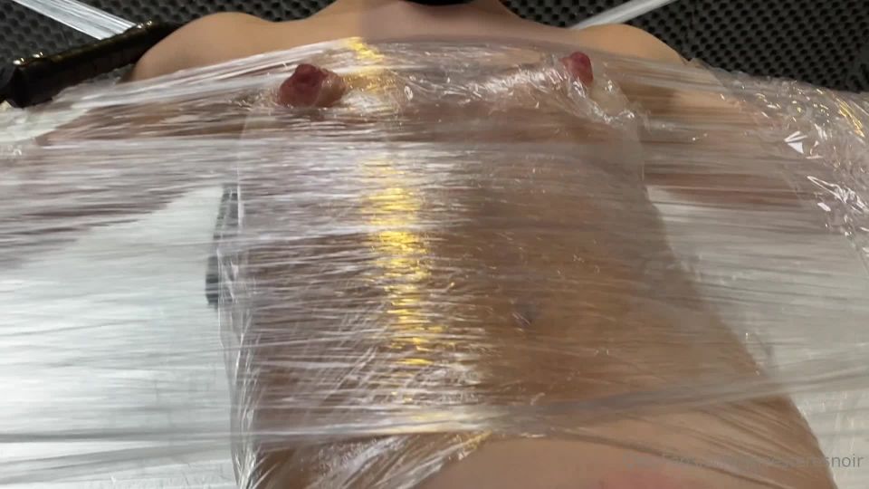 Señora Noir - meesteresnoir Meesteresnoir - envuelto y utilizado como juguete con Missvswitch me dijo que le gustaría un poco de har 08-06-2021