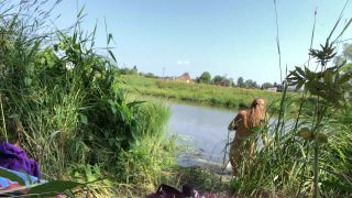 Ivy RosesClip Swimming Naked In River Free Crush