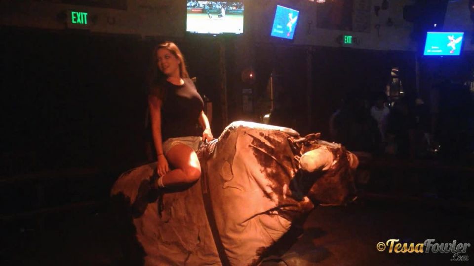 TessaFowler presents Tessa Fowler in Bull Ride Webcam (2014.09.16)