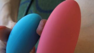 Esposa loca Nips vibrando Hola