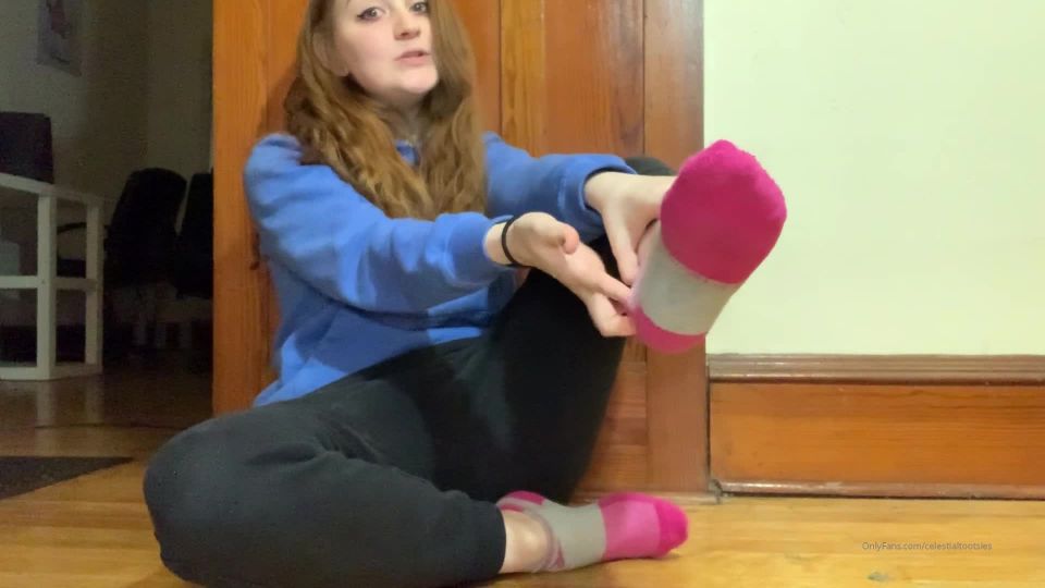 xxx clip 24 celestialtootsies 04-01-2020 Silly self worship, stoya foot fetish on feet porn 