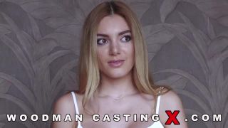 Paola Hard casting X Casting!