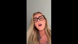  Blonde  WettMelons - Horny Secretary  Blonde 