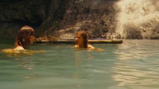 Milla Jovovich, Kiele Sanchez, Marley Shelton - A Perfect Getaway (2009) HD 1080p - (Celebrity porn)