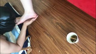 online adult video 2 chubby fetish 半梦凉拖鞋底, barefoot on pussy licking