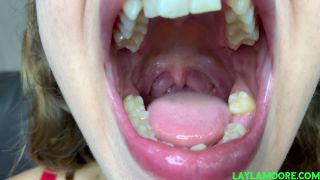 Lunas Sexy Mouth and Sharp Teeth femdom LaylasFuckingClips