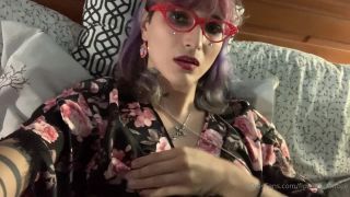 Flowergoth Roze () Flowergothroze - your ts goddess touches and vibes herself while she warms up her girlcock 19-11-2020