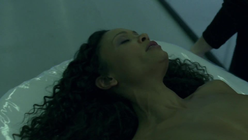 Thandie Newton – Westworld s01e08 (2016) HD 1080p!!!