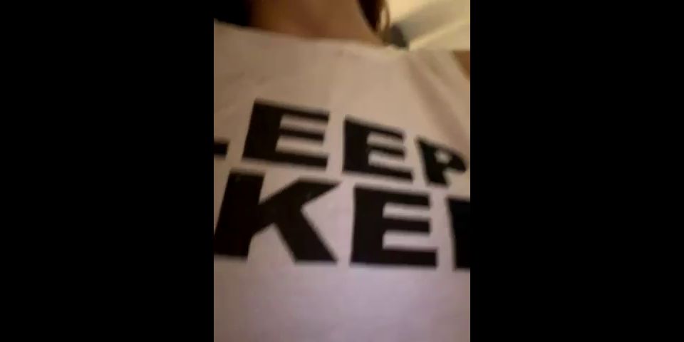 fetiche poco Dragon Teas Cock Poolside Luego se folla JMac en Steamy Video Little Dragon, JMac