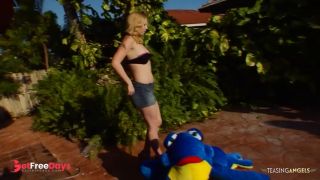 [GetFreeDays.com] Picked up at the gas station the blonde got nailed at the guys home Porn Video January 2023