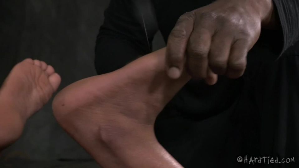 video 26 Perra en una bolsa en femdom porno krasivoe porno bdsm