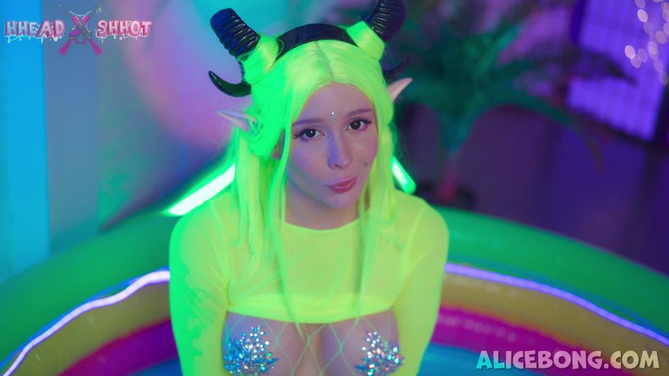 clip 34 Alice Bong – Bath With Cum Solo | cream pie | cosplay white anal