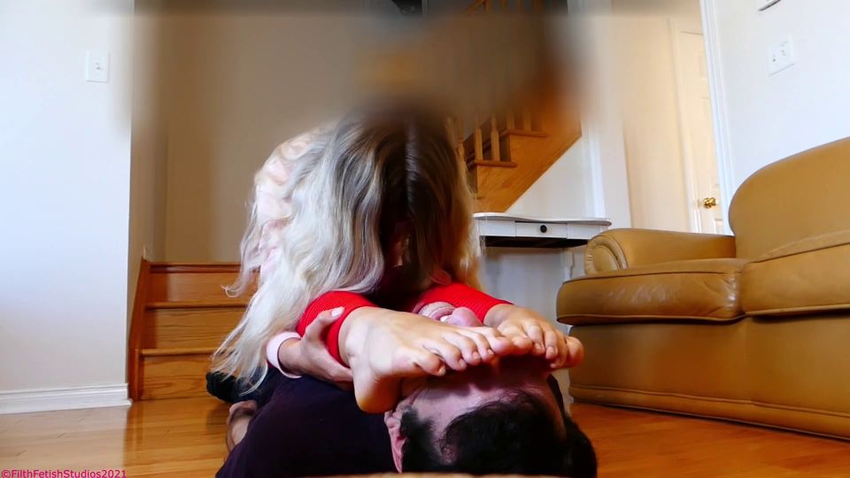 Estudios Fetiches Sucios - Princesa Brooke - Rub Crush Viviente Yoga - FullHD 1080P