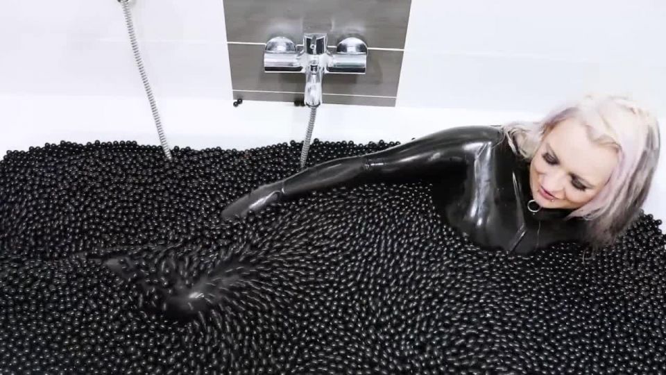 porn clip 16 Latexandrubberqueens03086, blair williams femdom on fetish porn 