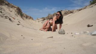 webcam amateur solo Mihazik, Princessaya - Good Nasty Outdoor Sex at the Beach , milf on milf