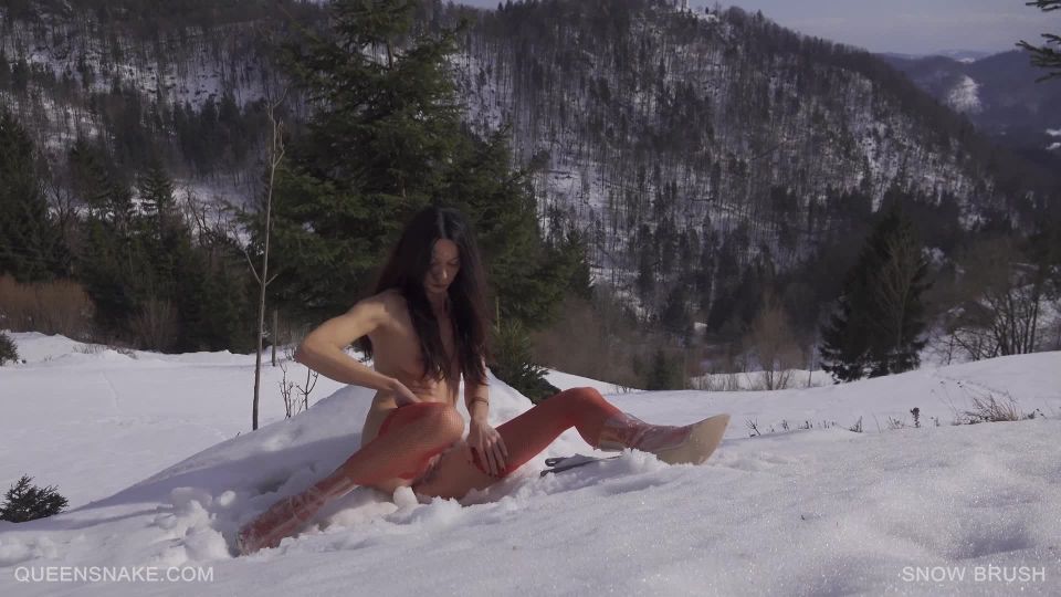 free porn video 6 QS (Snow Brush / 17.03.2018) on fetish porn asa akira fisting