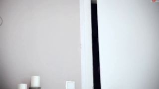 Miss - Sofie - Perverse Fantasie für vernächlässigte Ehemänner 720P - Mdh
