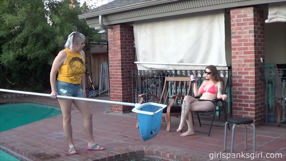 Spanking At The Pool Video Sex Download Porn